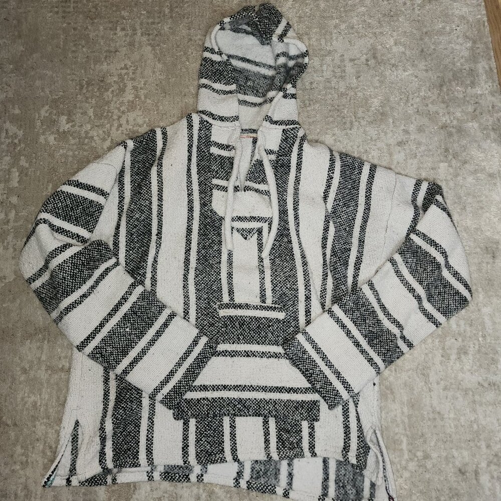 M/L Black & White Unisex Baja Hoodie